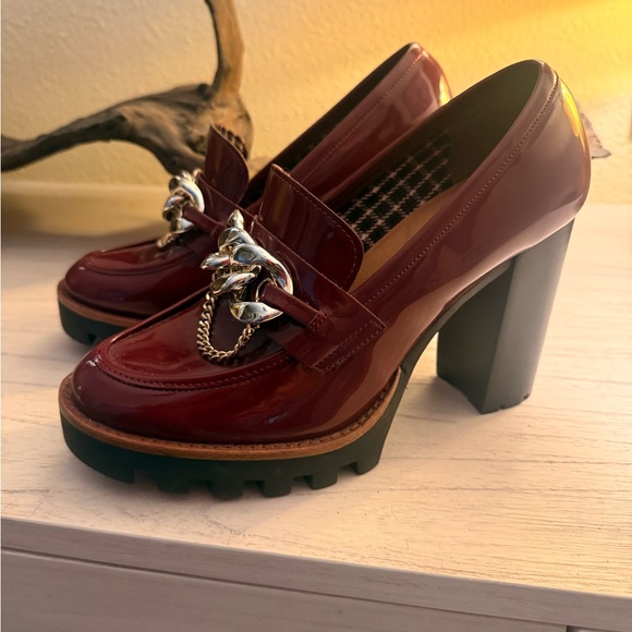 ANTONIO MELANI Burgundy Heeled Loafers - Picture 3 of 9